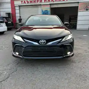 Toyota Camry, 2024