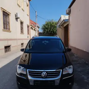 Volkswagen Touran, 2008