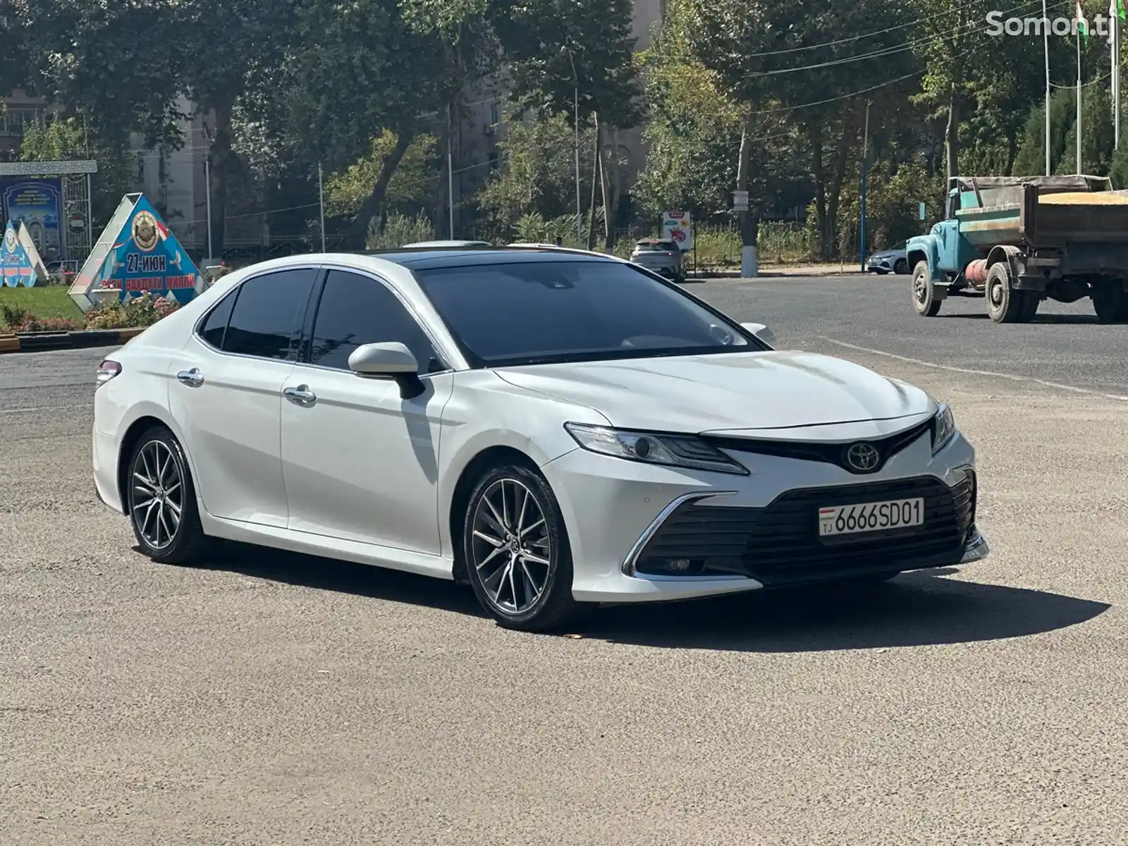 Toyota Camry, 2018-3