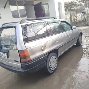 Opel Astra F, 1992