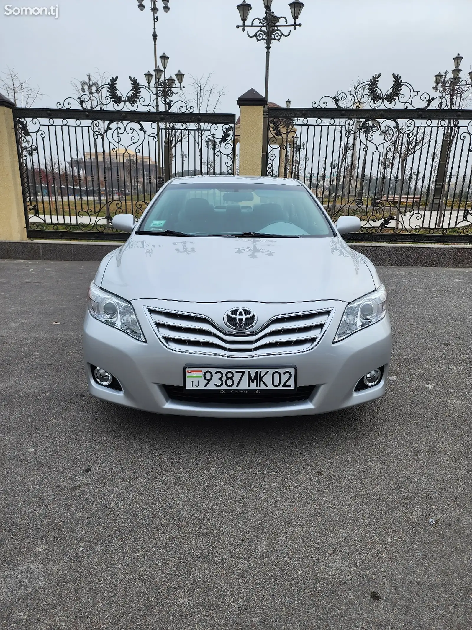 Toyota Camry, 2010-1