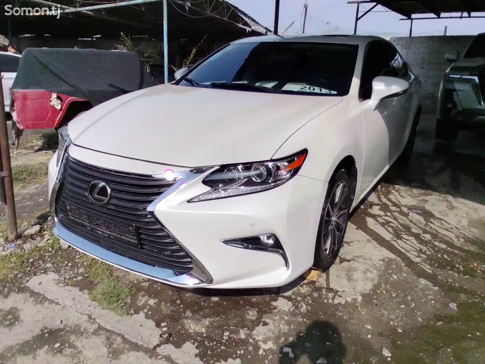 Lexus ES series, 2013-1