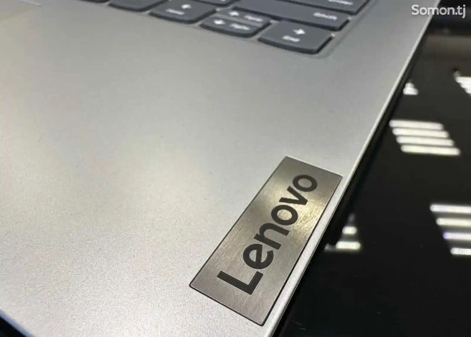 Ноутбук Lenovo intel Celeron/RAM 8GB/SSD 256GB-5