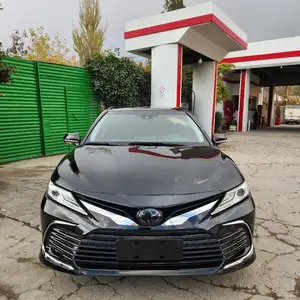 Toyota Camry, 2018