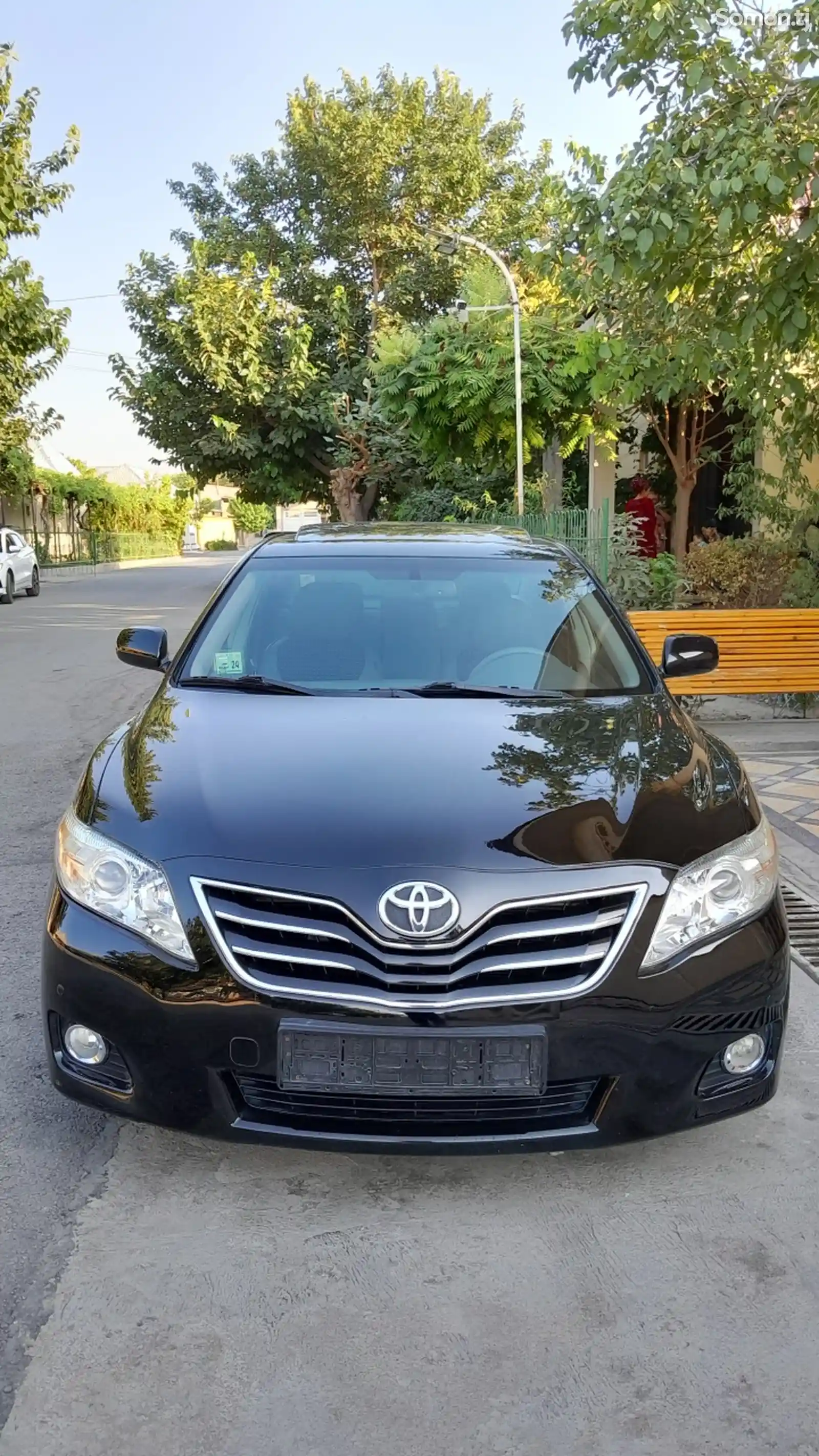 Toyota Camry, 2010-1