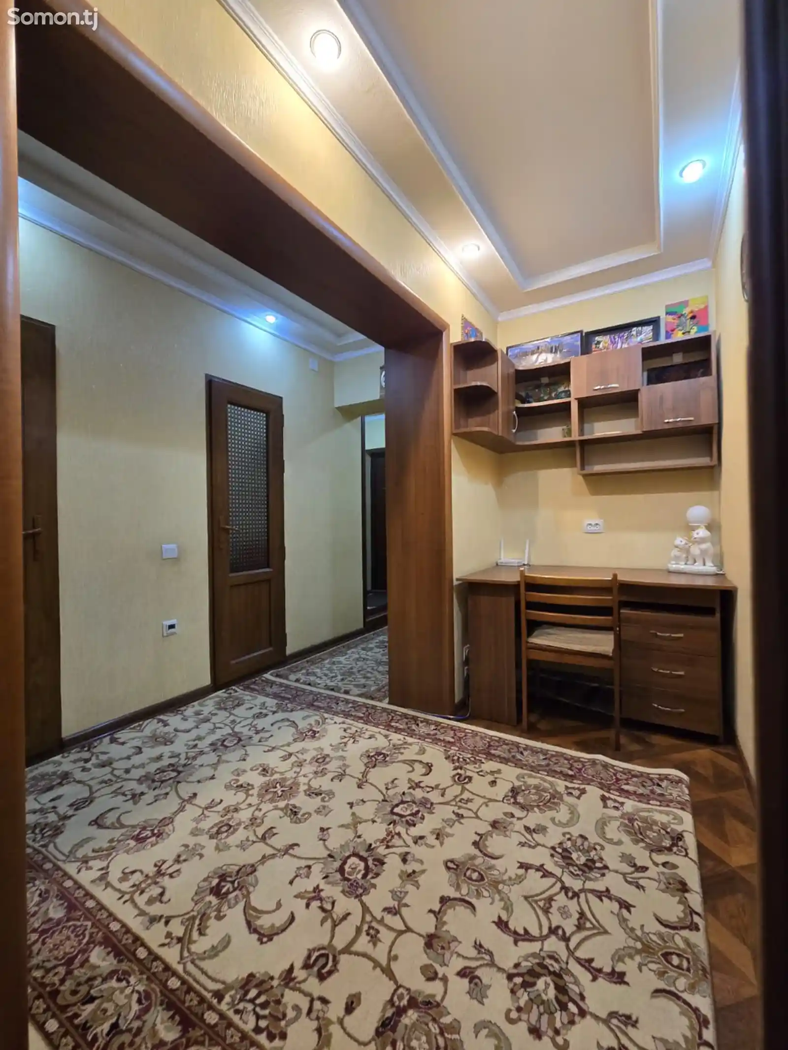 3-комн. квартира, 5 этаж, 70м², Сомони-6