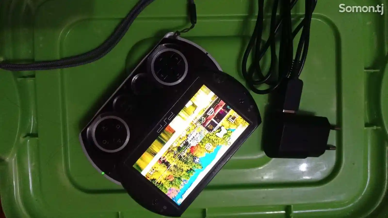 Игровая приставка PSP-go, mini-2