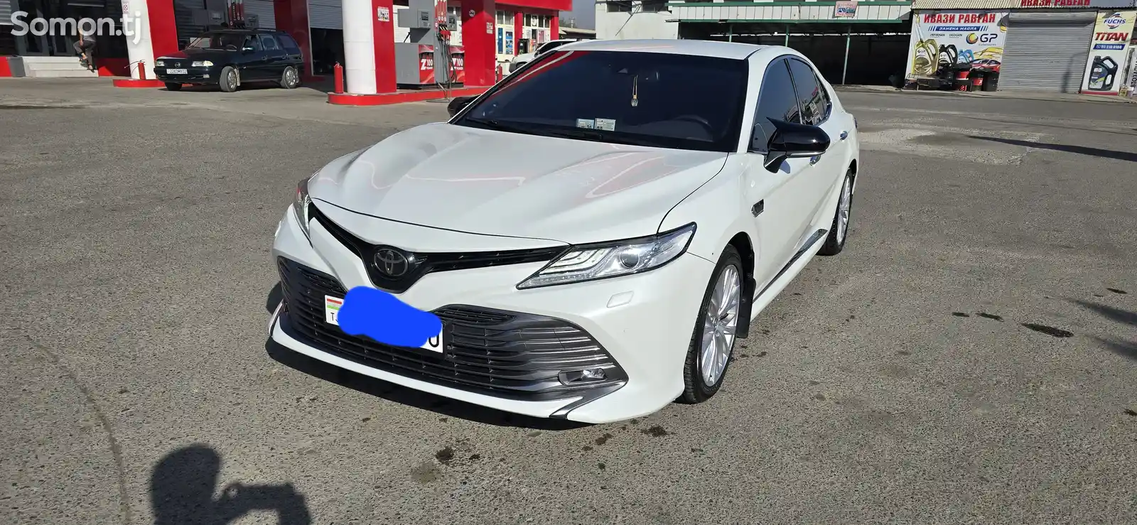 Toyota Camry, 2019-3