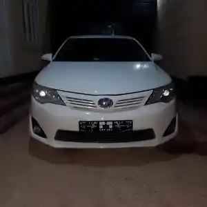 Toyota Camry, 2012