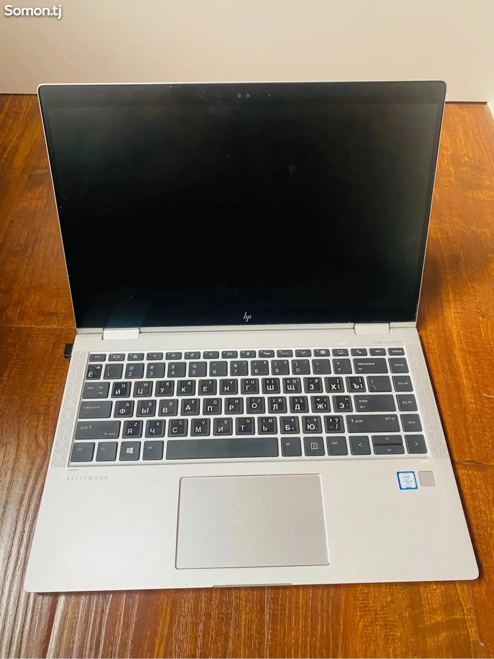 Ноутбук HP Elitebook-1