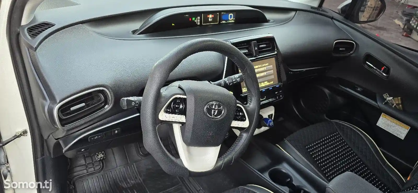 Toyota Prius, 2016-9