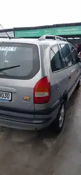 Opel Zafira, 2000-3