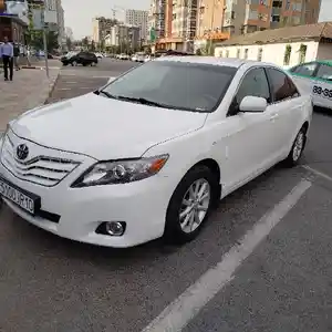 Toyota Camry, 2009