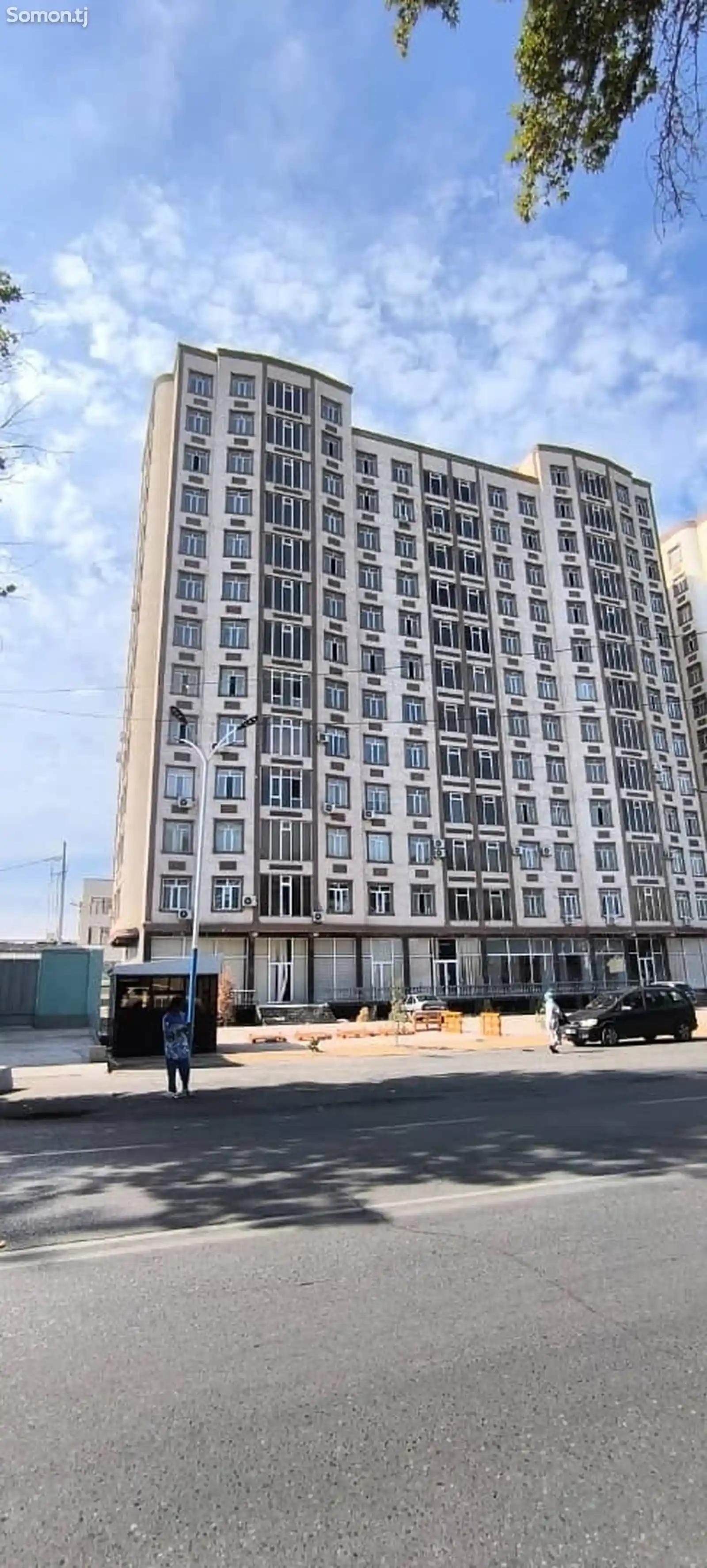 2-комн. квартира, 11 этаж, 72 м², центр, школа им. Ленина-1