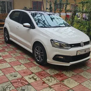 Volkswagen Polo, 2015