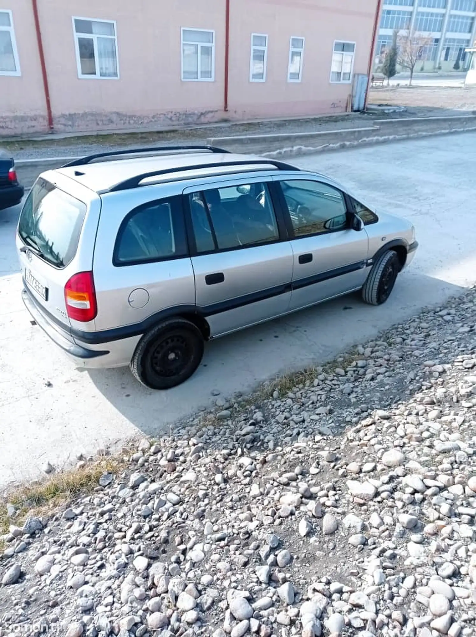 Opel Zafira, 2000-1