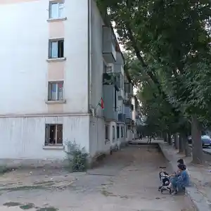 3-комн. квартира, 4 этаж, 50 м², Жилмассив, 3 База