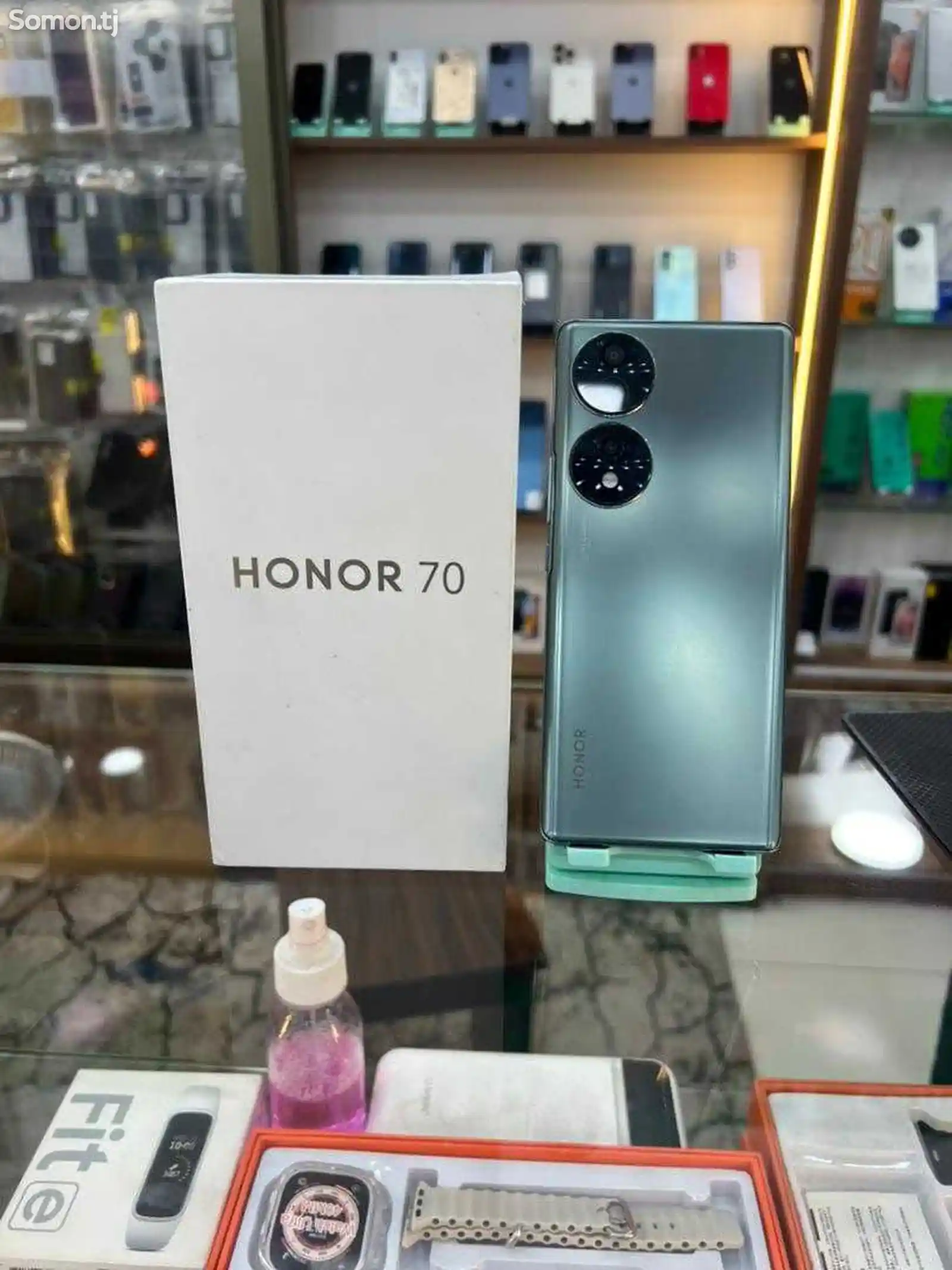 Huawei Honor 70 12/256 gb-2