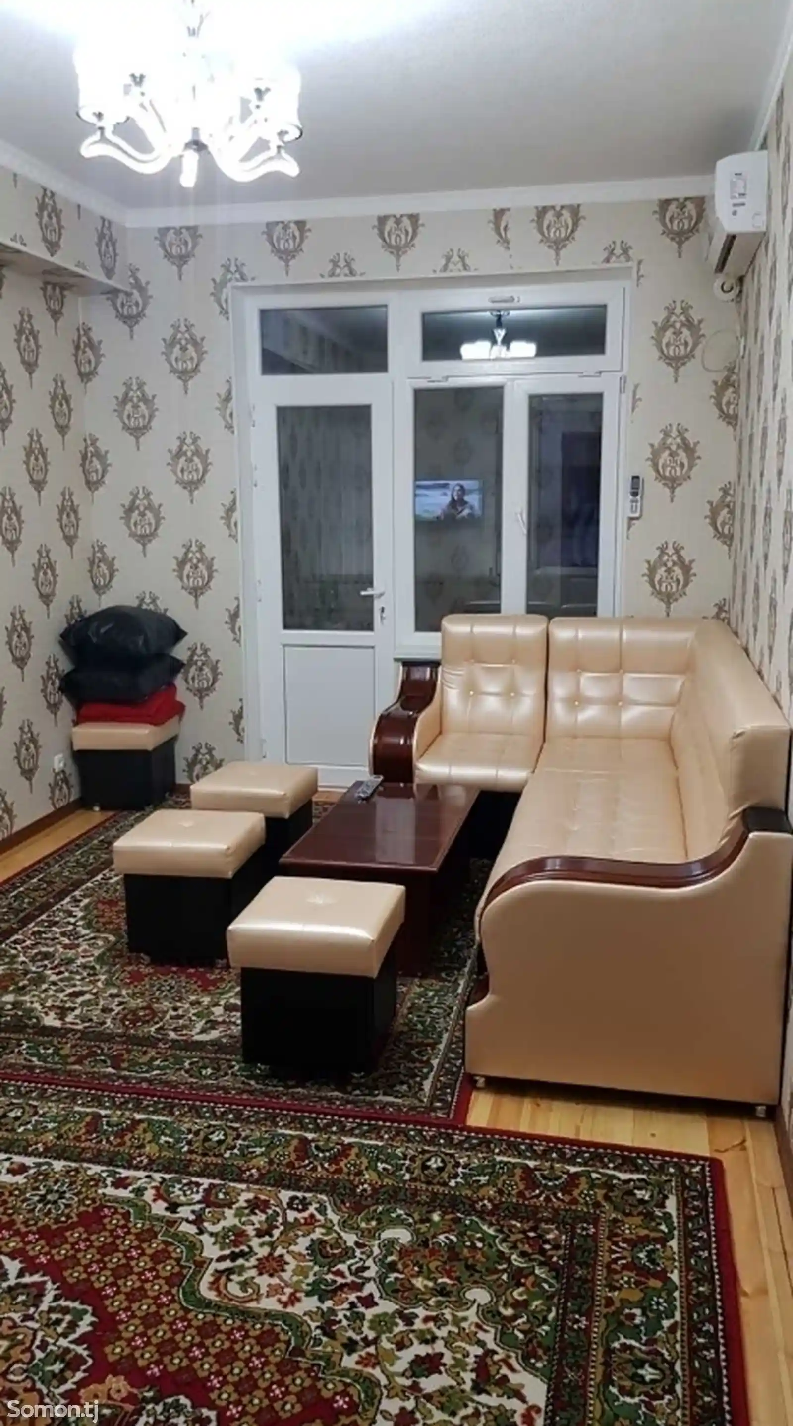 3-комн. квартира, 2 этаж, 90м², 12 мкр-1