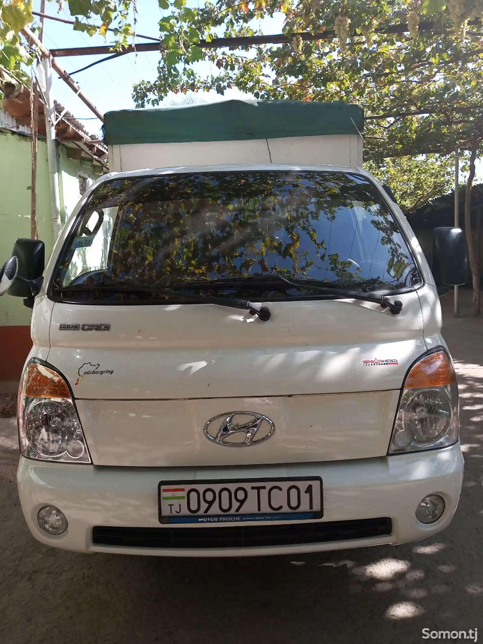 Бортовой автомобиль Hyundai Porter, 2014-1