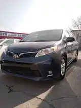 Toyota Sienna, 2014-7