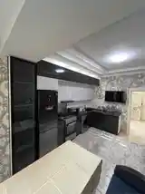 2-комн. квартира, 12 этаж, 74м², Шохмансур-6