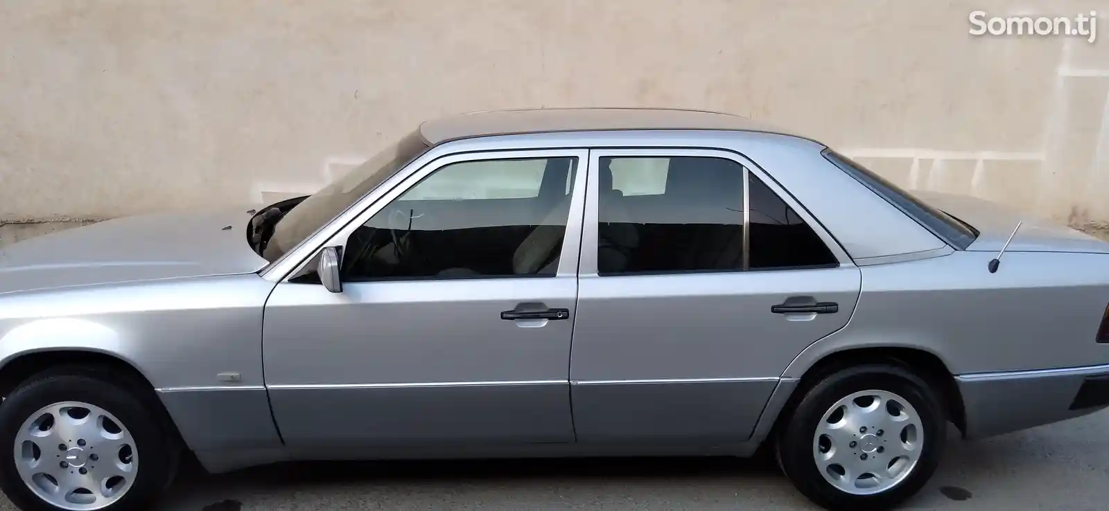 Mercedes-Benz W124, 1993-4