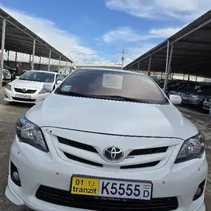 Toyota Corolla, 2013