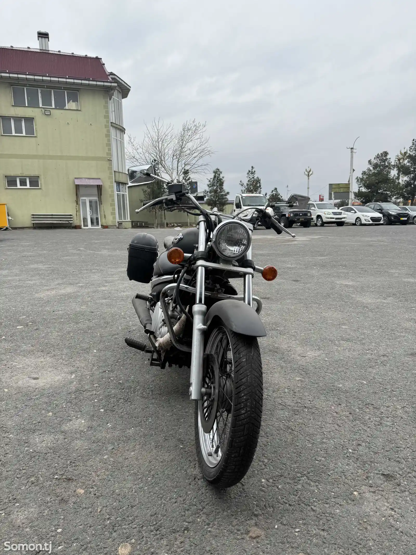 Мотоцикл Suzuki 400-2