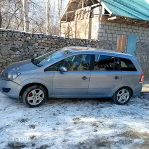 Opel Zafira, 2008