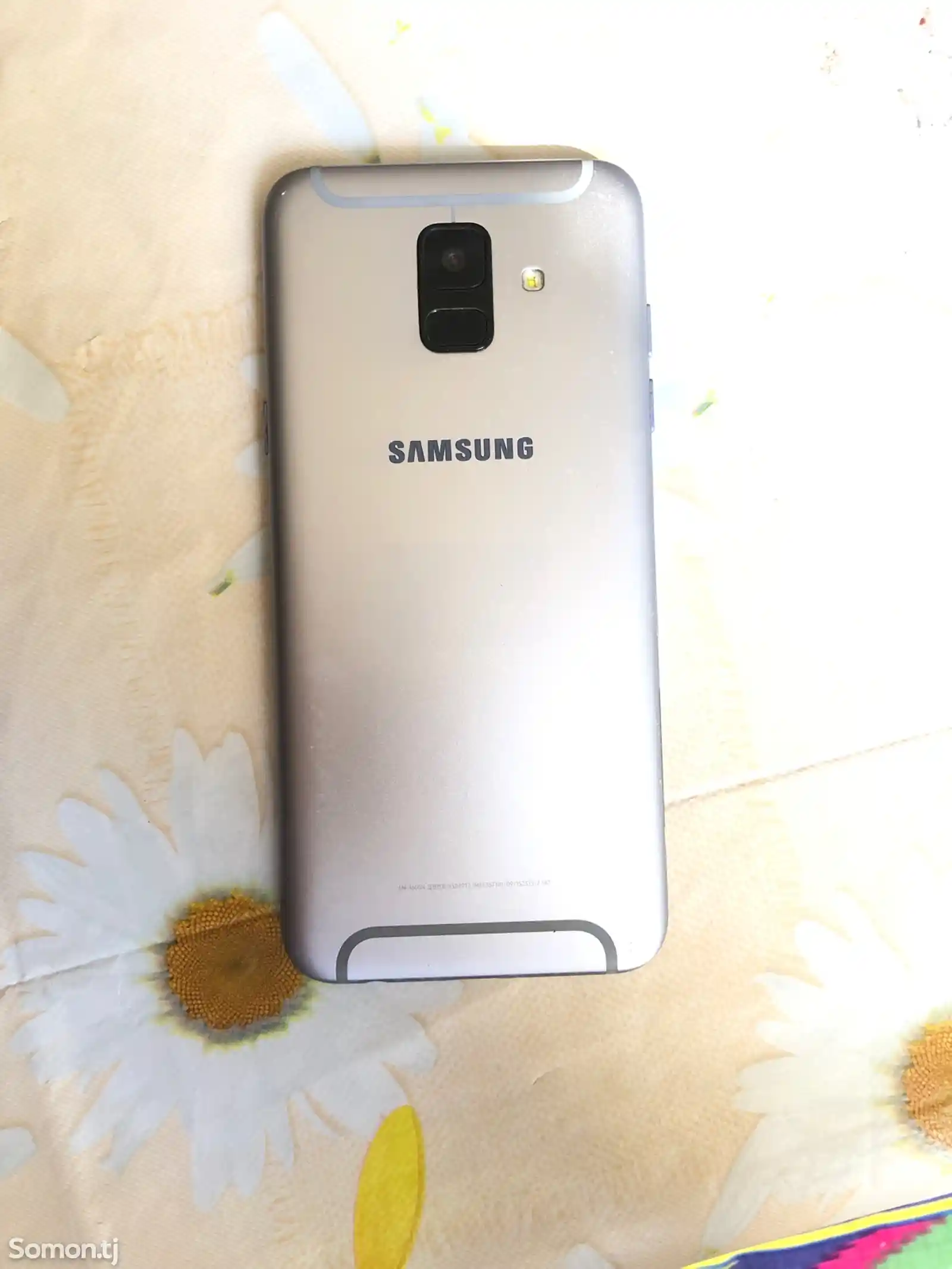 Samsung Galaxy a6-1