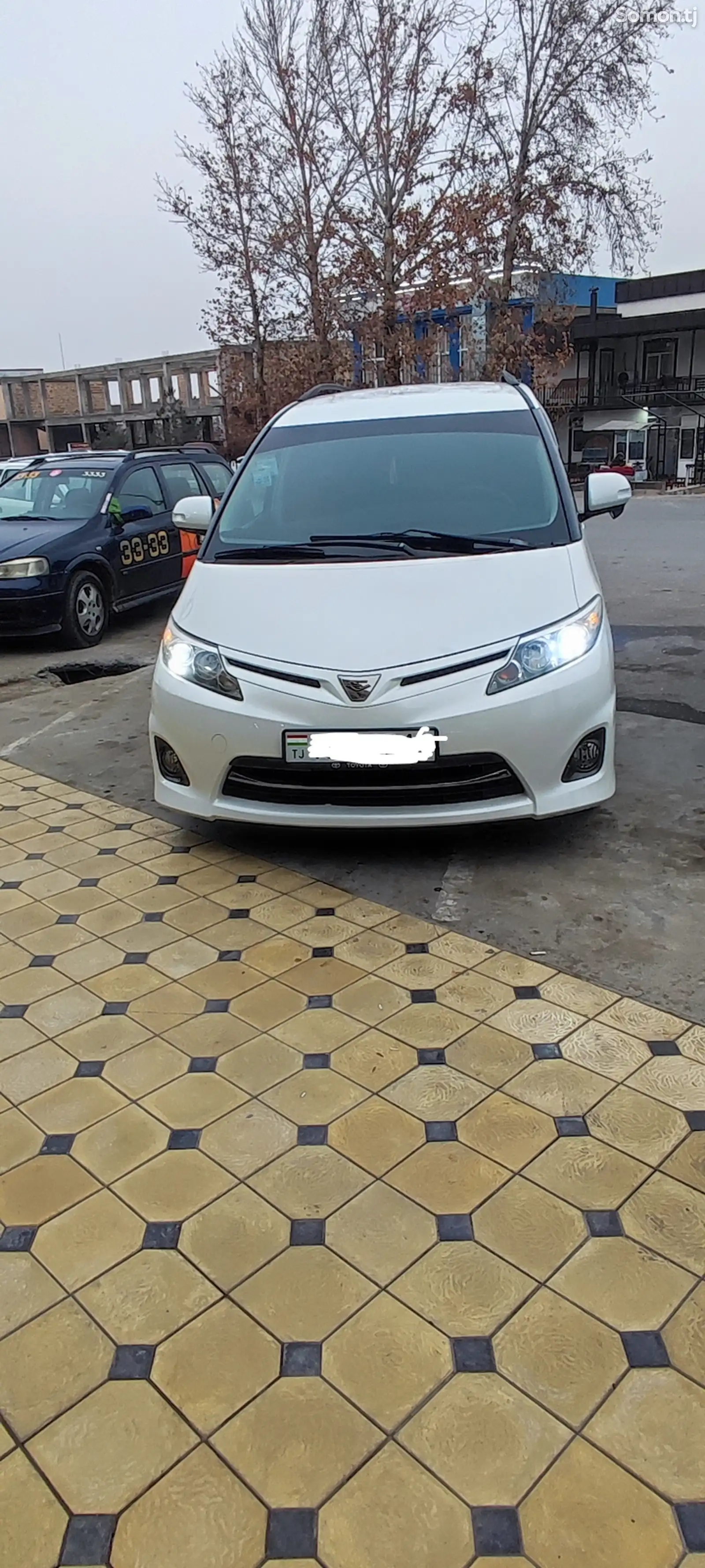 Toyota Estima, 2009-1