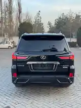 Lexus LX series, 2018-2