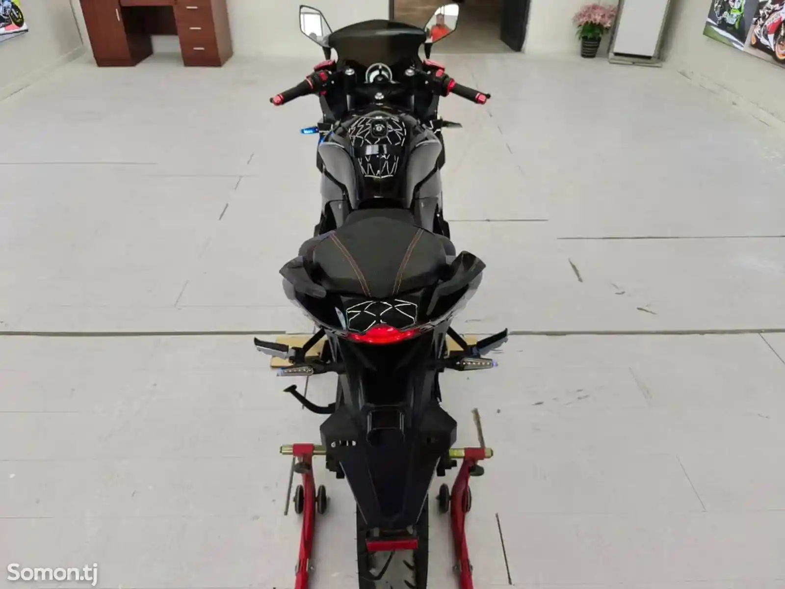 Электромотоцикл Kawasaki Ninja 72/20-5