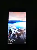 Телефон Huawei P10-4