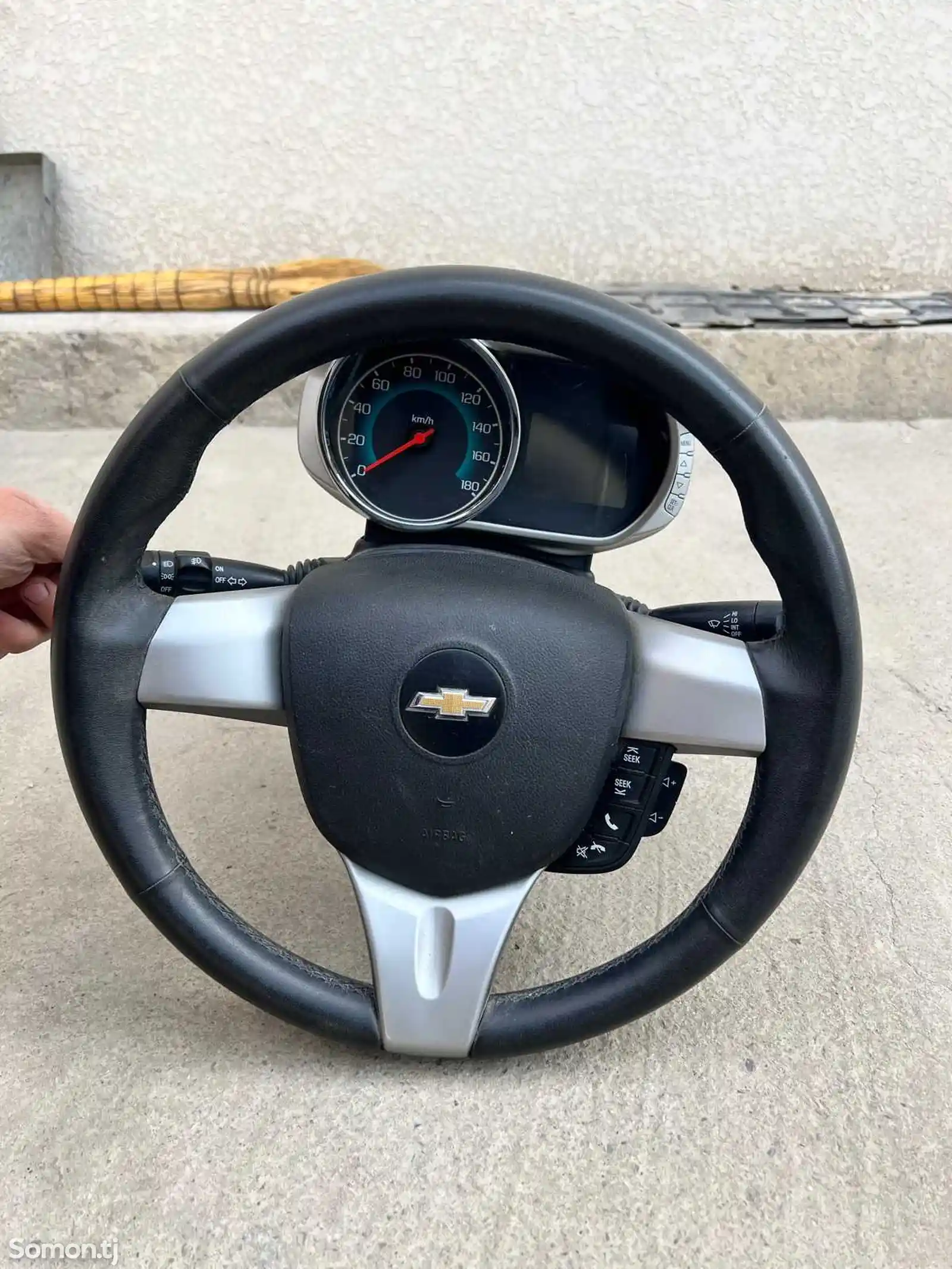 Руль от Chevrolet Spark-2