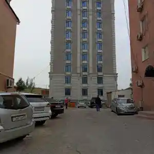 2-комн. квартира, 1 этаж, 68м², Панчшанбе