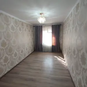 2-комн. квартира, 1 этаж, 57 м², 104мкр