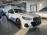 BMW i5, 2024-2