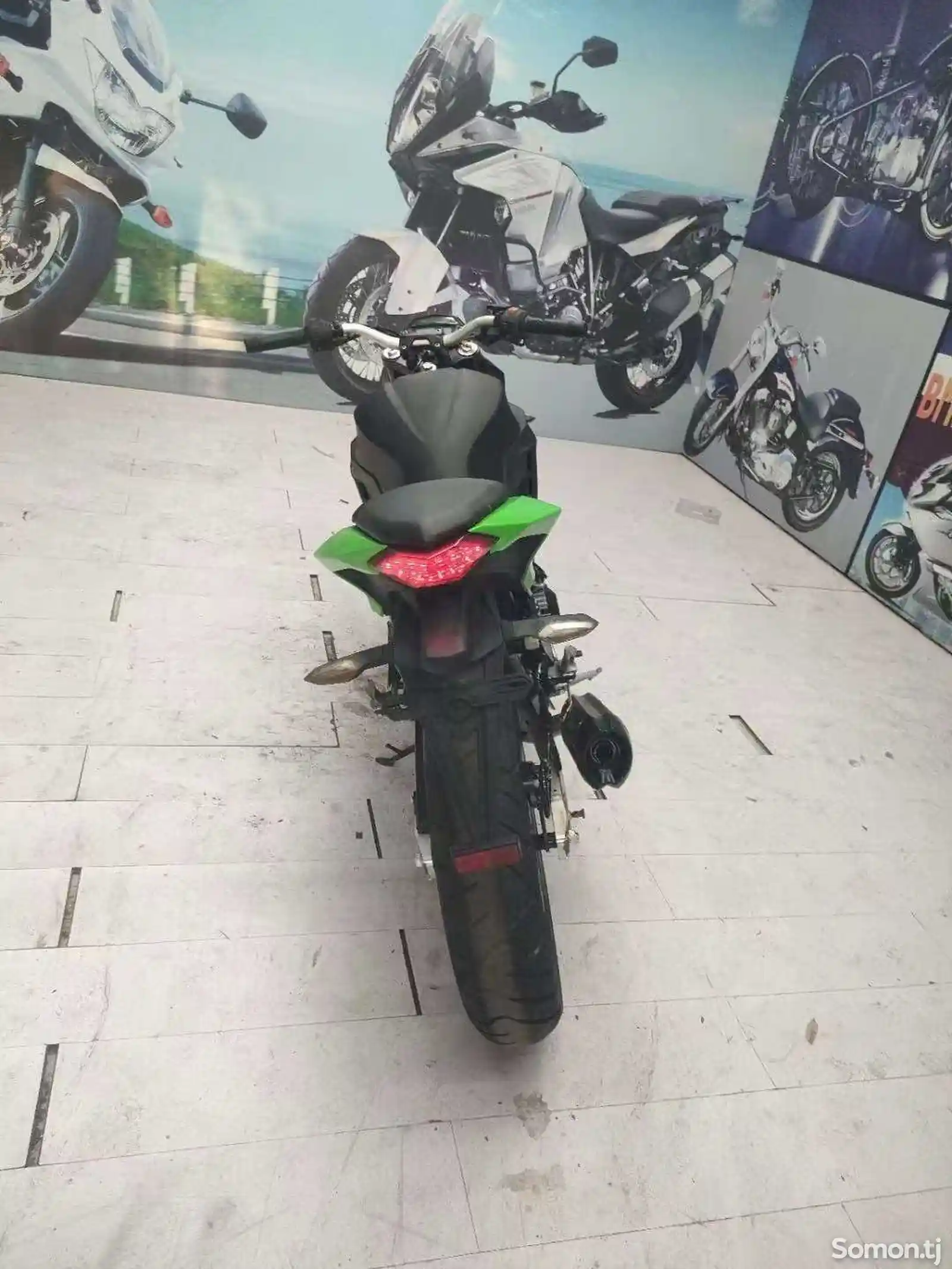 Мотоцикл Kawasaki 400cc на заказ-7