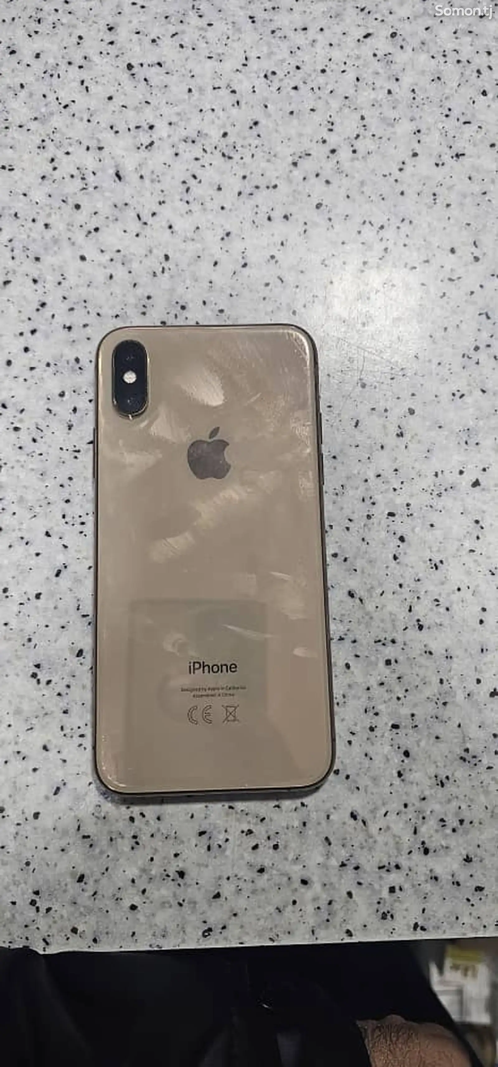 Apple iPhone Xs, 64 gb, Gold-1