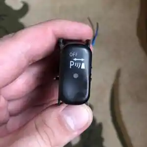 Кнопка патронника от Mercedes-Benz