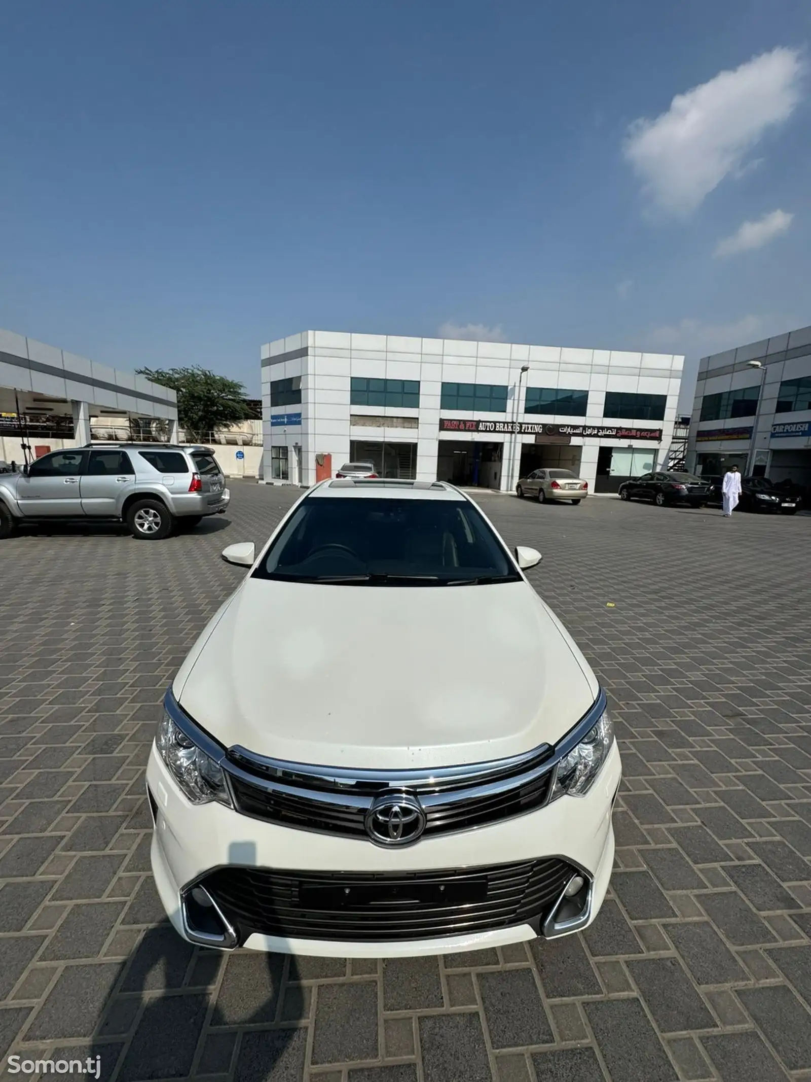 Toyota Camry, 2015-1