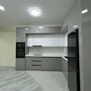 2-комн. квартира, 2 этаж, 60 м², Исмоили Сомони