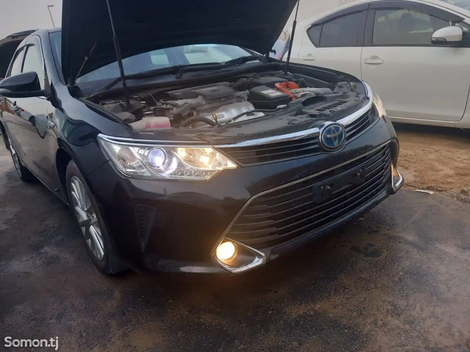 Toyota Camry, 2015-13