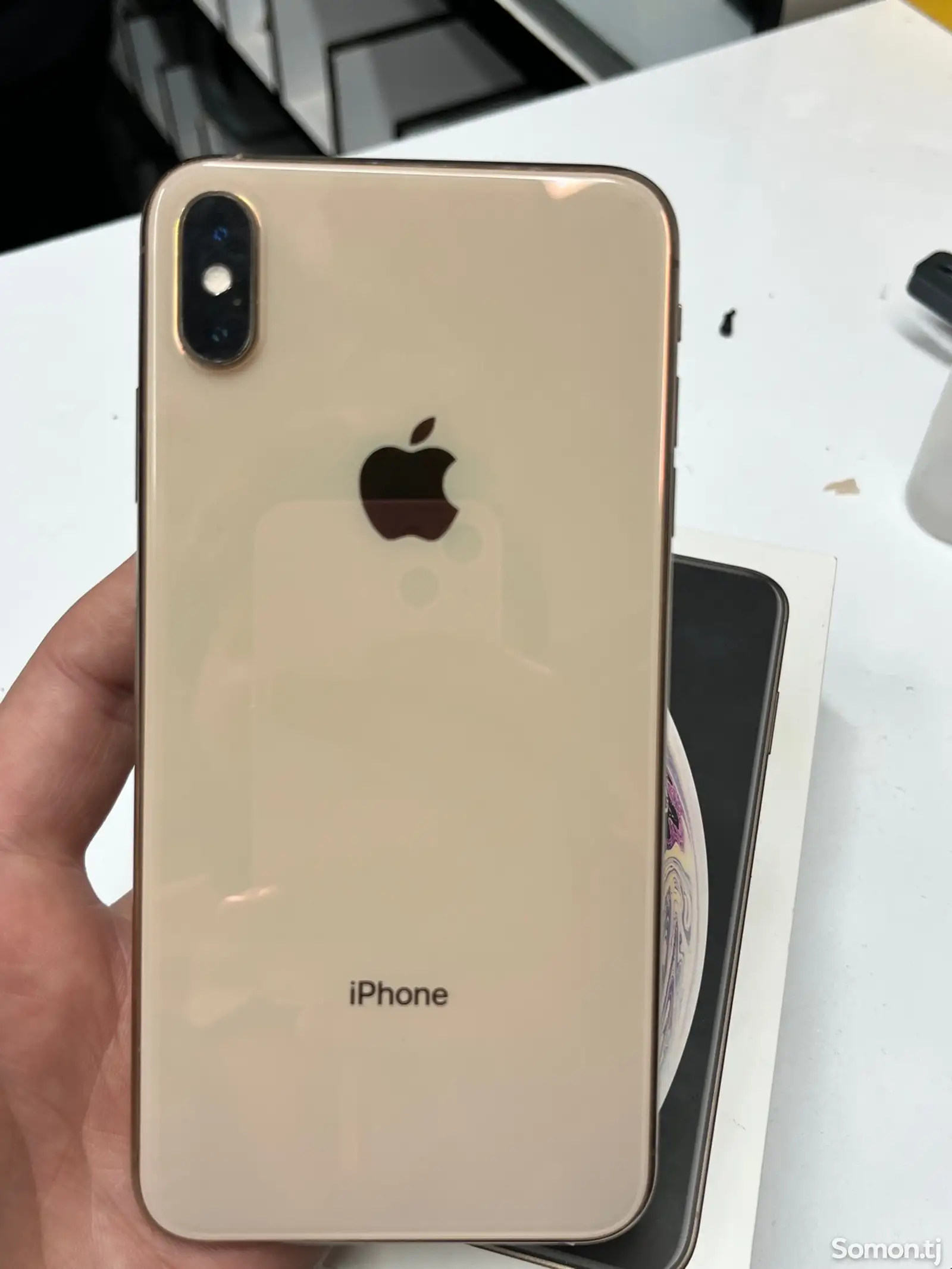 Apple iPhone Xs Max, 512 gb, Gold-1