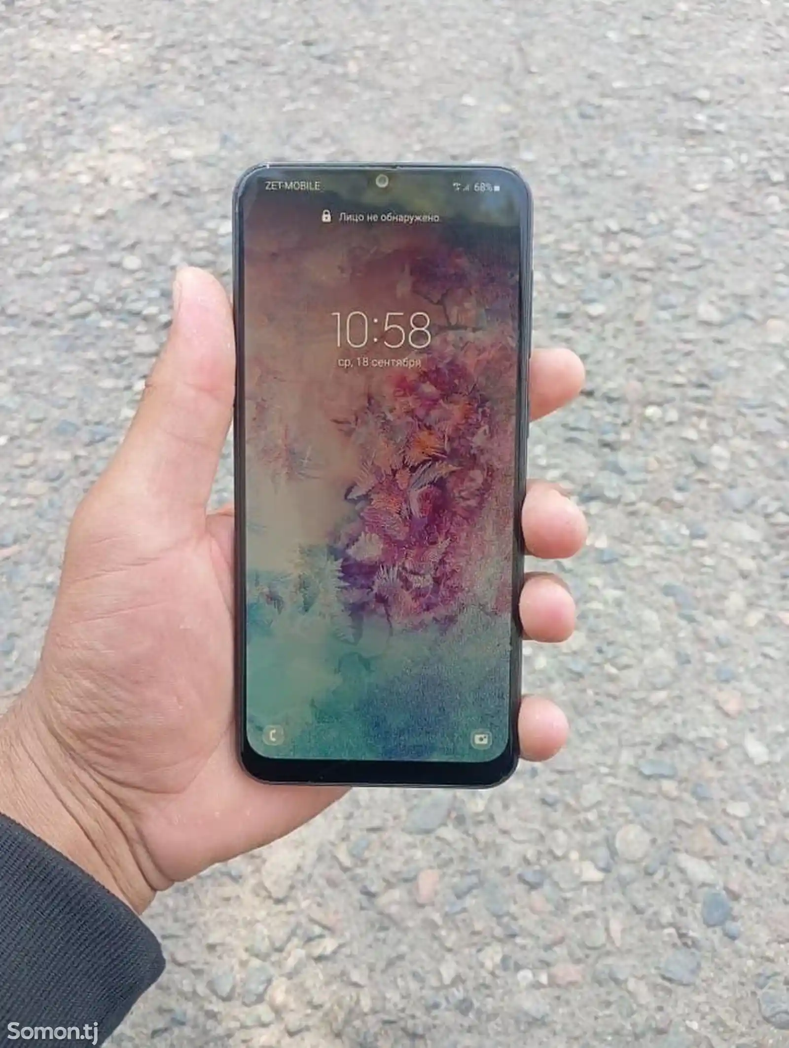 Samsung Galaxy A30-3