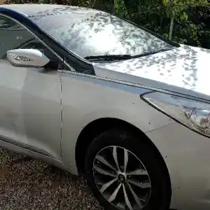 Hyundai Grandeur, 2012