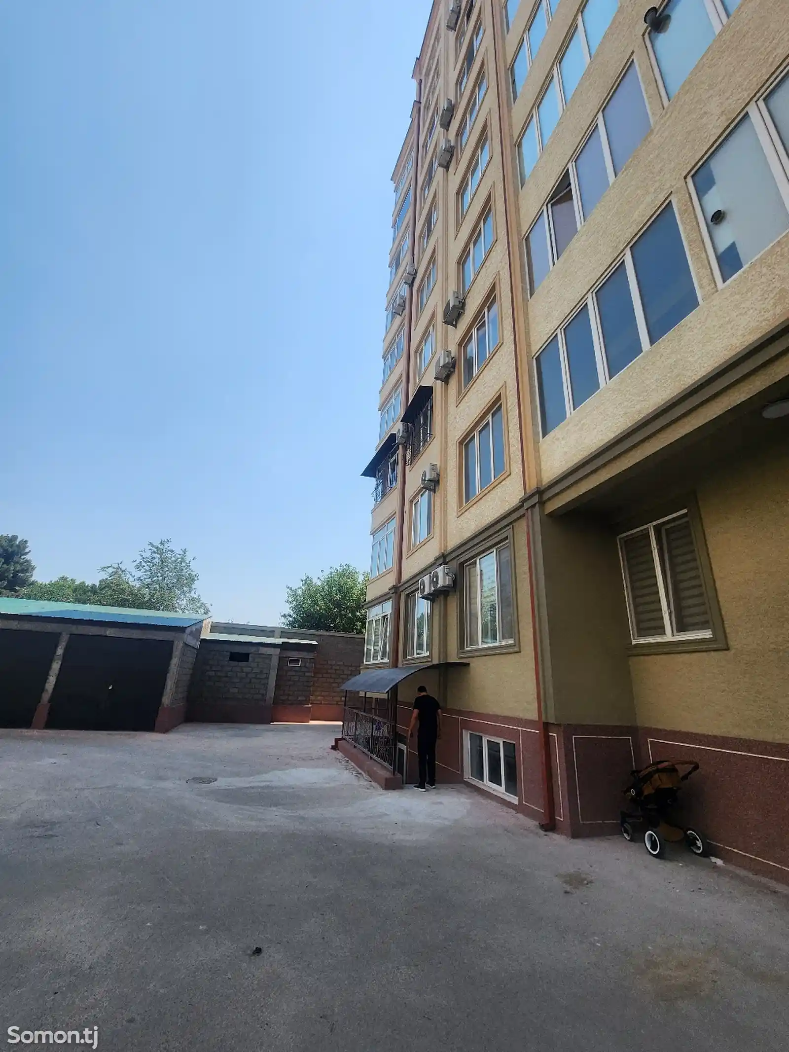 3-комн. квартира, Цокольный этаж, 91 м², Ватан-5