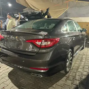 Hyundai Sonata, 2015